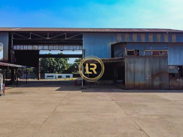 Warehouse & Factory