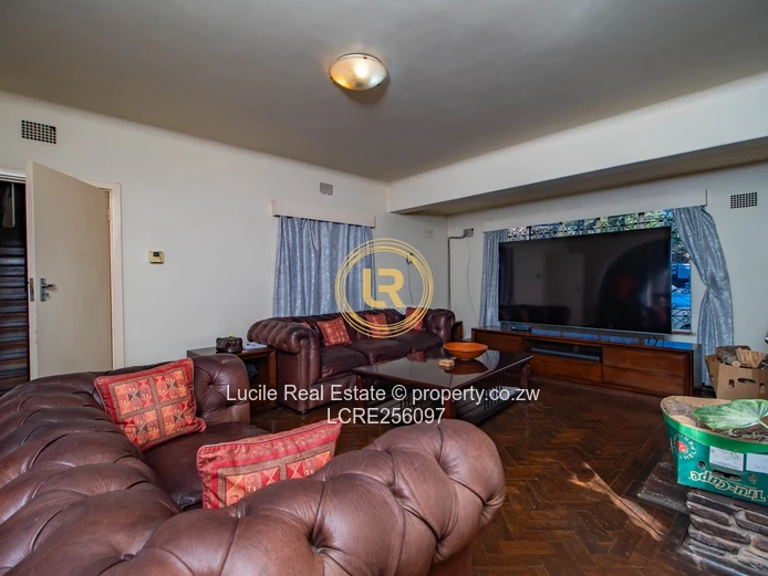Spacious 4,100sqm Estate: Double-Storey Family Home 