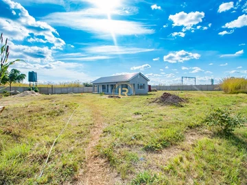 Commercial & Industrial Land