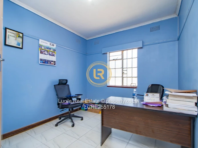 Prime office and investment opportunity in Eastlea.