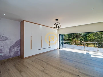 5 Bedroom Townhouse Complex