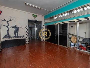 Shop & Retail Property