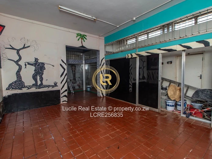 Prime Commercial Space To Let – Strathaven Shopping Centre, Harare