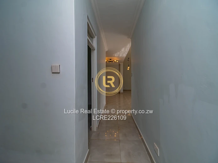 Open-Plan 3-Bed Home in Mandara
