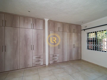 3 Bedroom Garden Flat