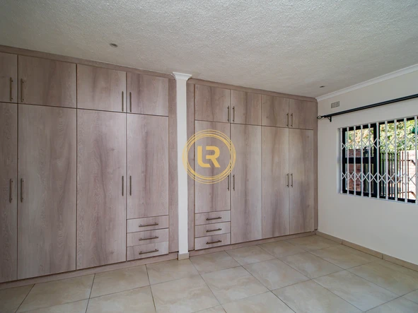 3 Bedroom Garden Flat