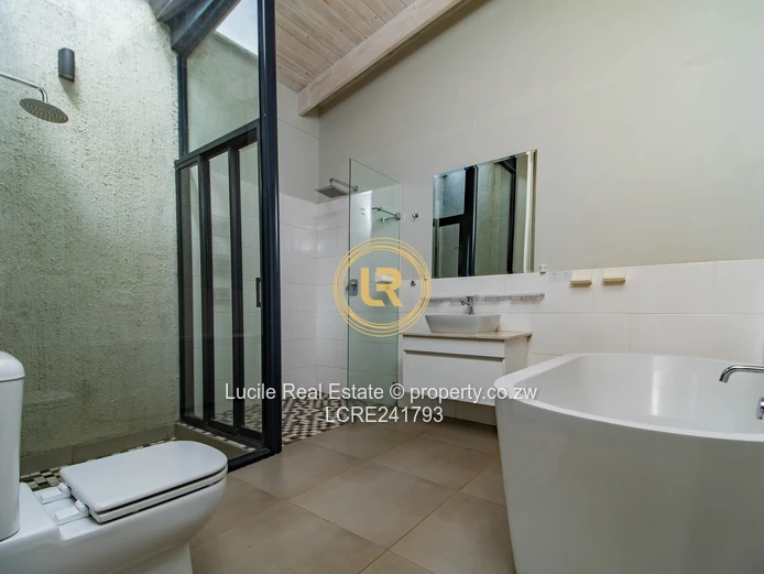 Seamless Living: A Cozy Indoor-Outdoor Retreat in Borrowdale