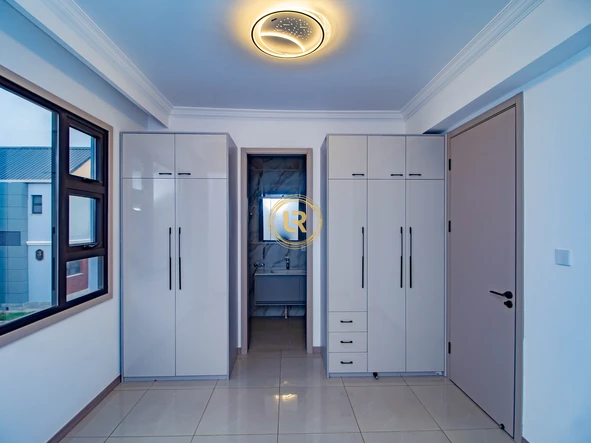 4 Bedroom Townhouse Complex