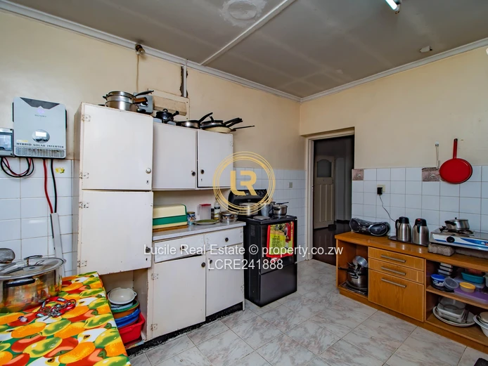 An Exquisite Residence Offering Space ,Style and Privacy