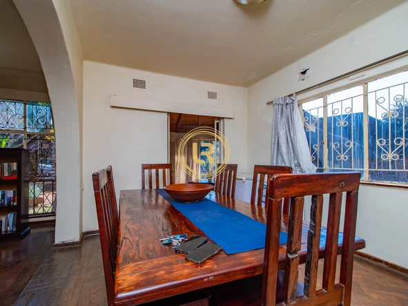 7 Bedroom House