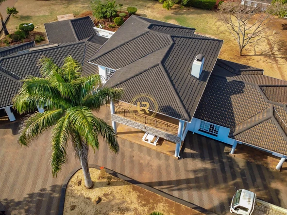 5 Bedroom House